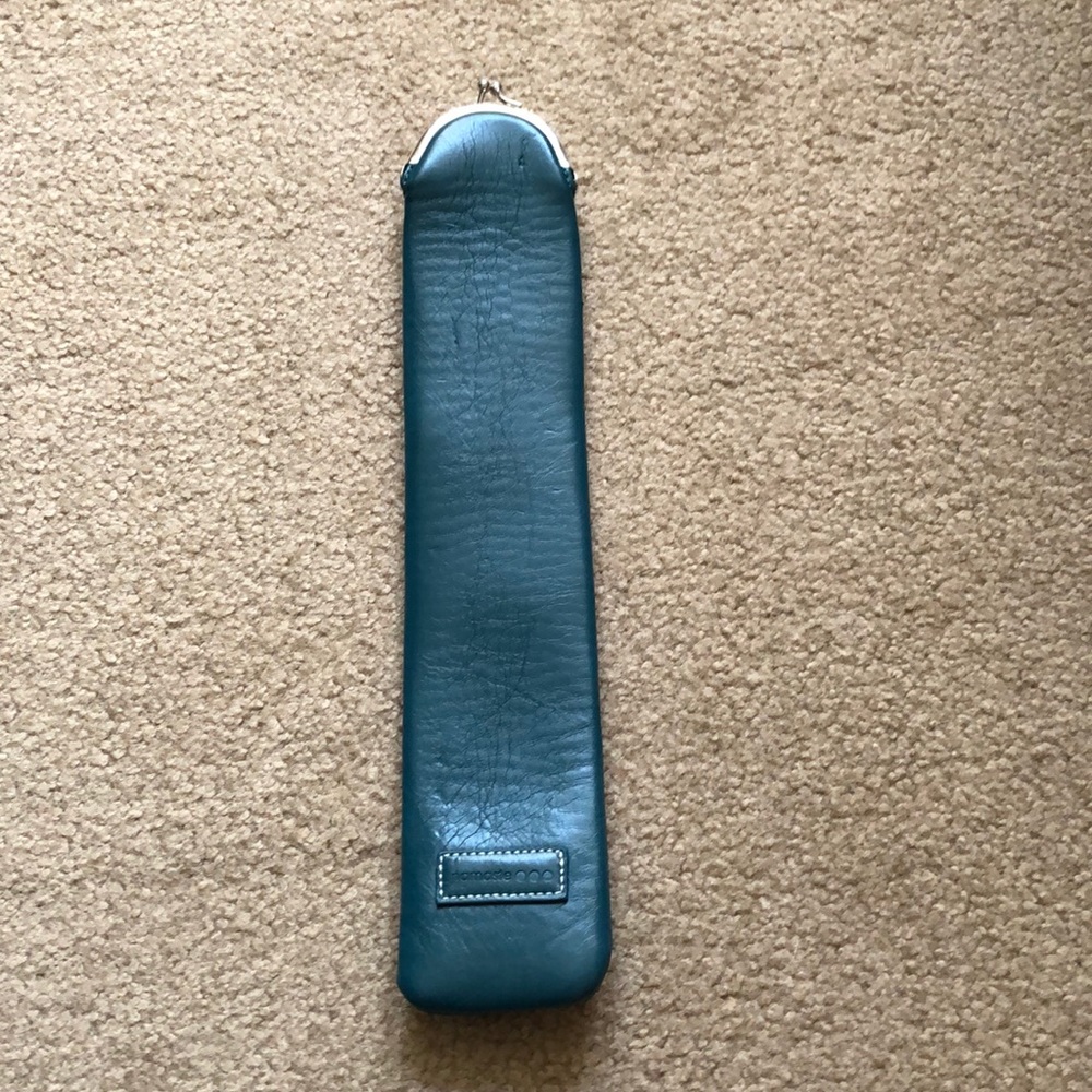 Namaste vegan knitting needle holder